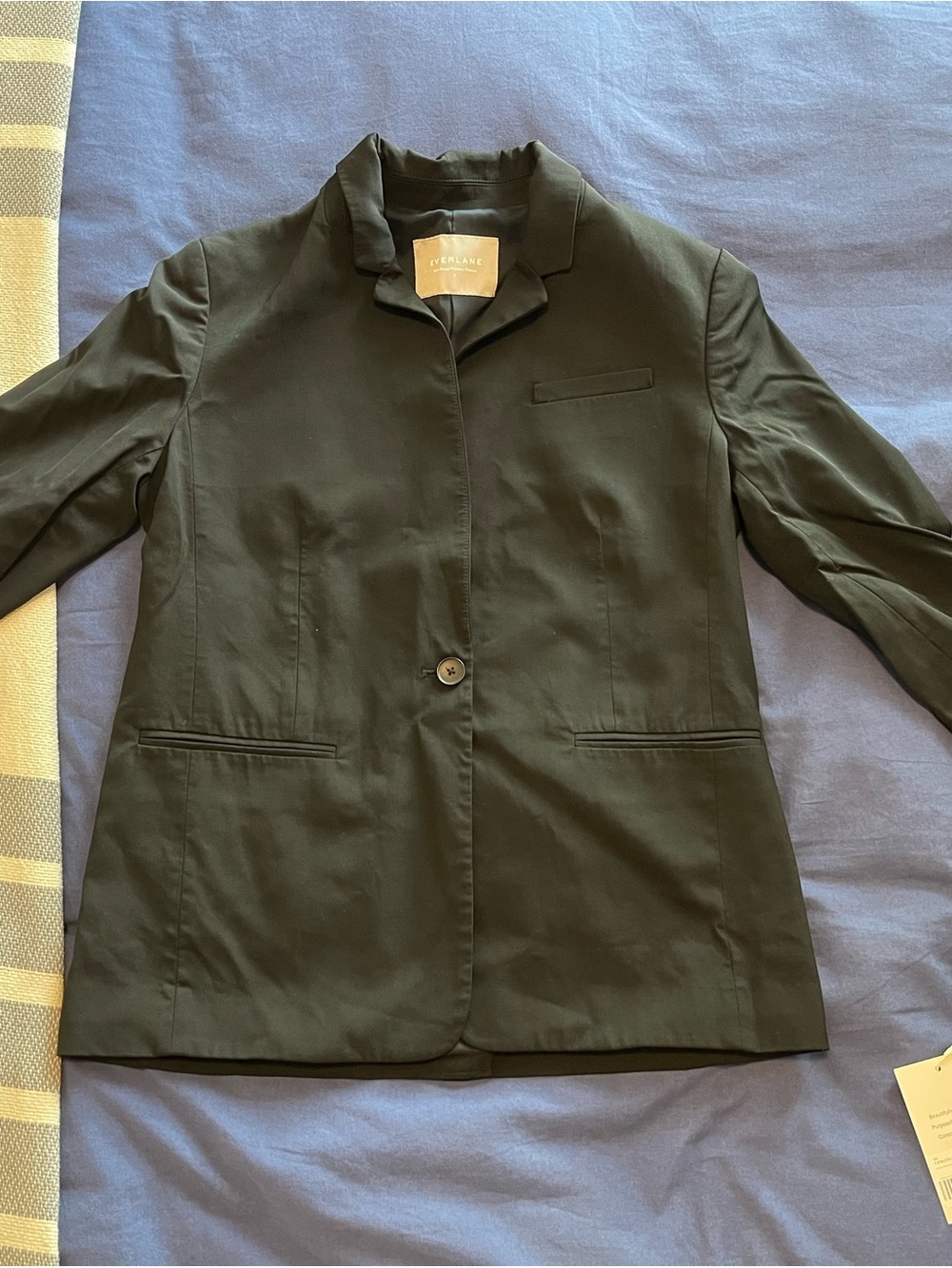 Everlane black women’s blazer - size 8